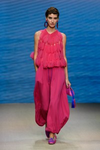 Giorgio Armani RTW Spring 2022
