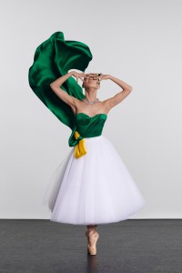 Halpern RTW Spring 2022