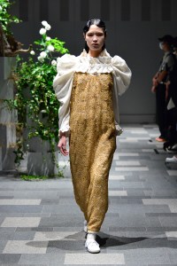Houga RTW Spring 2022
