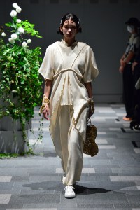 Houga RTW Spring 2022