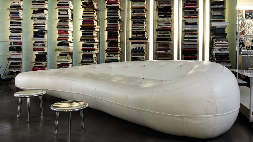 Karl Lagerfeld auction - Quai Voltaire