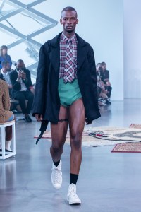 Kenneth Nicholson RTW Spring 2022