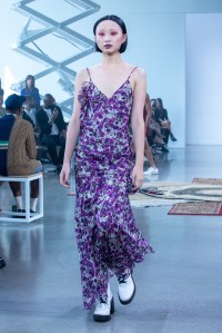 Kenneth Nicholson RTW Spring 2022