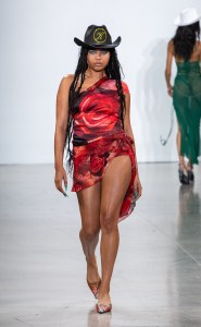 Kim Shui RTW Spring 2022