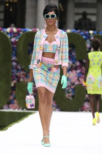 Moschino RTW Spring 2022