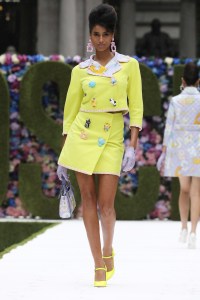 Moschino RTW Spring 2022