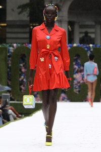 Moschino RTW Spring 2022