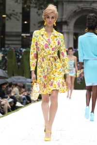Moschino RTW Spring 2022