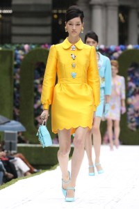 Moschino RTW Spring 2022