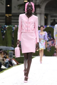 Moschino RTW Spring 2022
