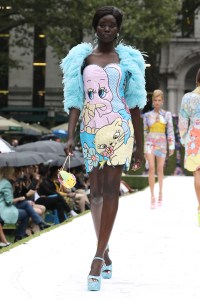 Moschino RTW Spring 2022