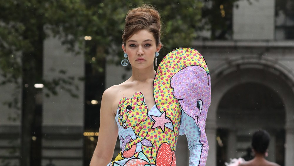 Moschino RTW Spring 2022