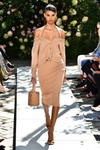 Michael Kors RTW Spring 2022