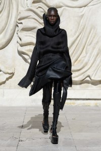 Rick Owens RTW Spring 2022