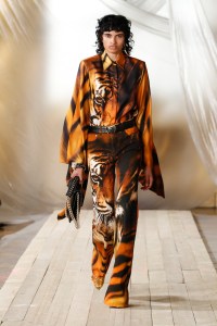 Roberto Cavalli RTW Spring 2022