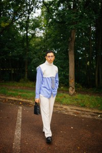 Street Style at Paris Fashion Week Spring 2022