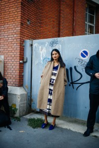 Street Style at Paris Fashion Week Spring 2022