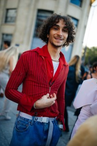 Street Style at Paris Fashion Week Spring 2022