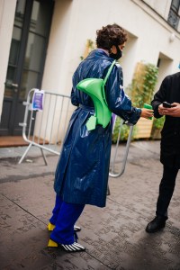 Street Style at Paris Fashion Week Spring 2022