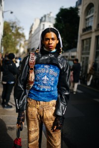 Street Style at Paris Fashion Week Spring 2022