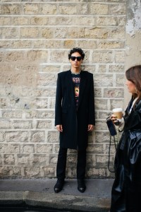Street Style at Paris Fashion Week Spring 2022