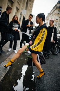 Street Style at Paris Fashion Week Spring 2022