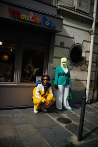 Street Style at Paris Fashion Week Spring 2022