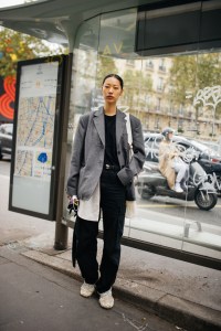 Street Style at Paris Fashion Week Spring 2022