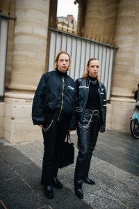 Street Style at Paris Fashion Week Spring 2022
