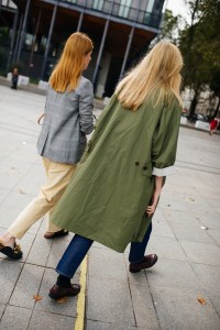 Street Style at Paris Fashion Week Spring 2022