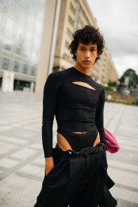 Street Style at Paris Fashion Week Spring 2022