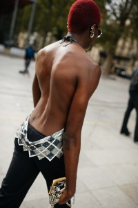 Street Style at Paris Fashion Week Spring 2022