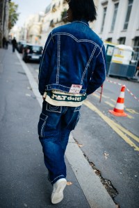 Street Style at Paris Fashion Week Spring 2022