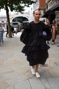 Street Style at London Fashion Week Spring 2022