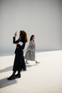Street Style at Paris Fashion Week Spring 2022