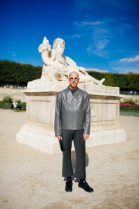 Street Style at Paris Fashion Week Spring 2022