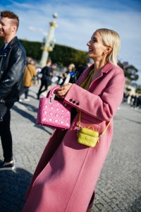 Street Style at Paris Fashion Week Spring 2022