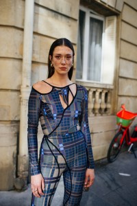 Street Style at Paris Fashion Week Spring 2022