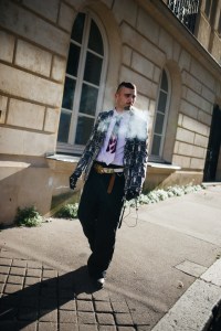 Street Style at Paris Fashion Week Spring 2022
