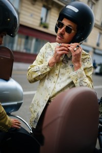 Street Style at Paris Fashion Week Spring 2022