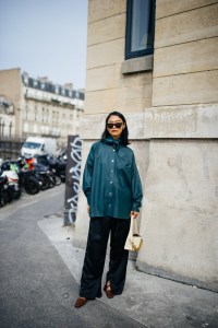 Street Style at Paris Fashion Week Spring 2022