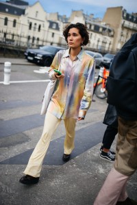Street Style at Paris Fashion Week Spring 2022