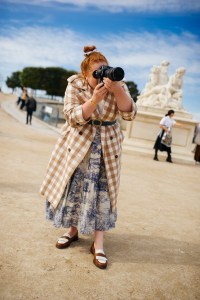 Street Style at Paris Fashion Week Spring 2022