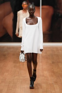 Tod's RTW Spring 2022