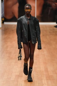 Tod's RTW Spring 2022