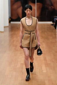 Tod's RTW Spring 2022
