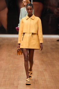 Tod's RTW Spring 2022