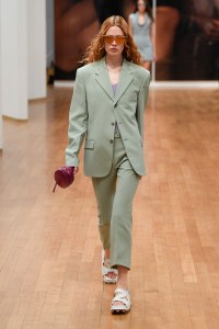 Tod's RTW Spring 2022