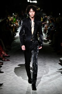 Tom Ford RTW Spring 2022