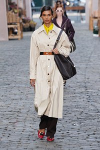 Tory Burch RTW Spring 2022
